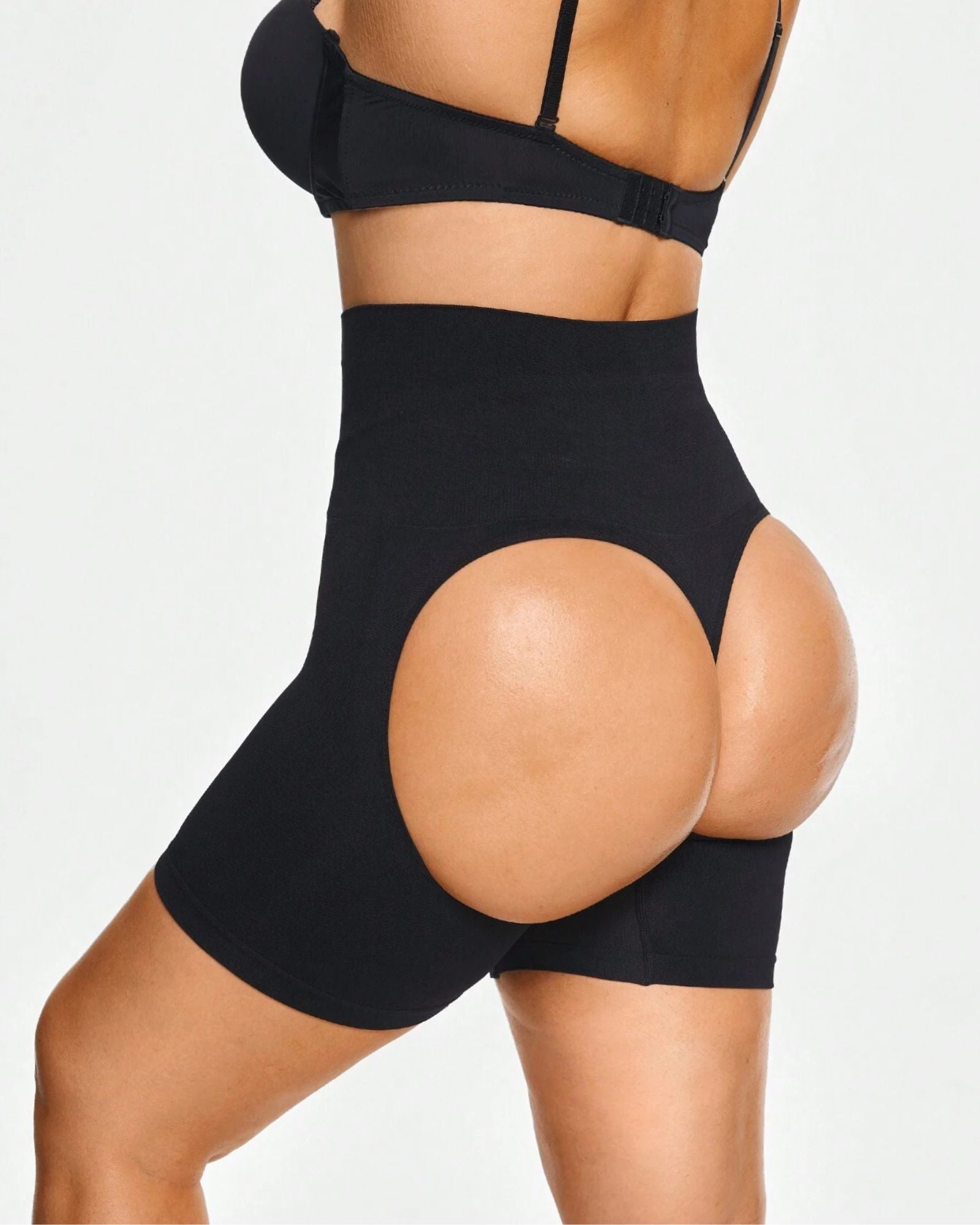 Le Short Gainant Fesses Ouvertes