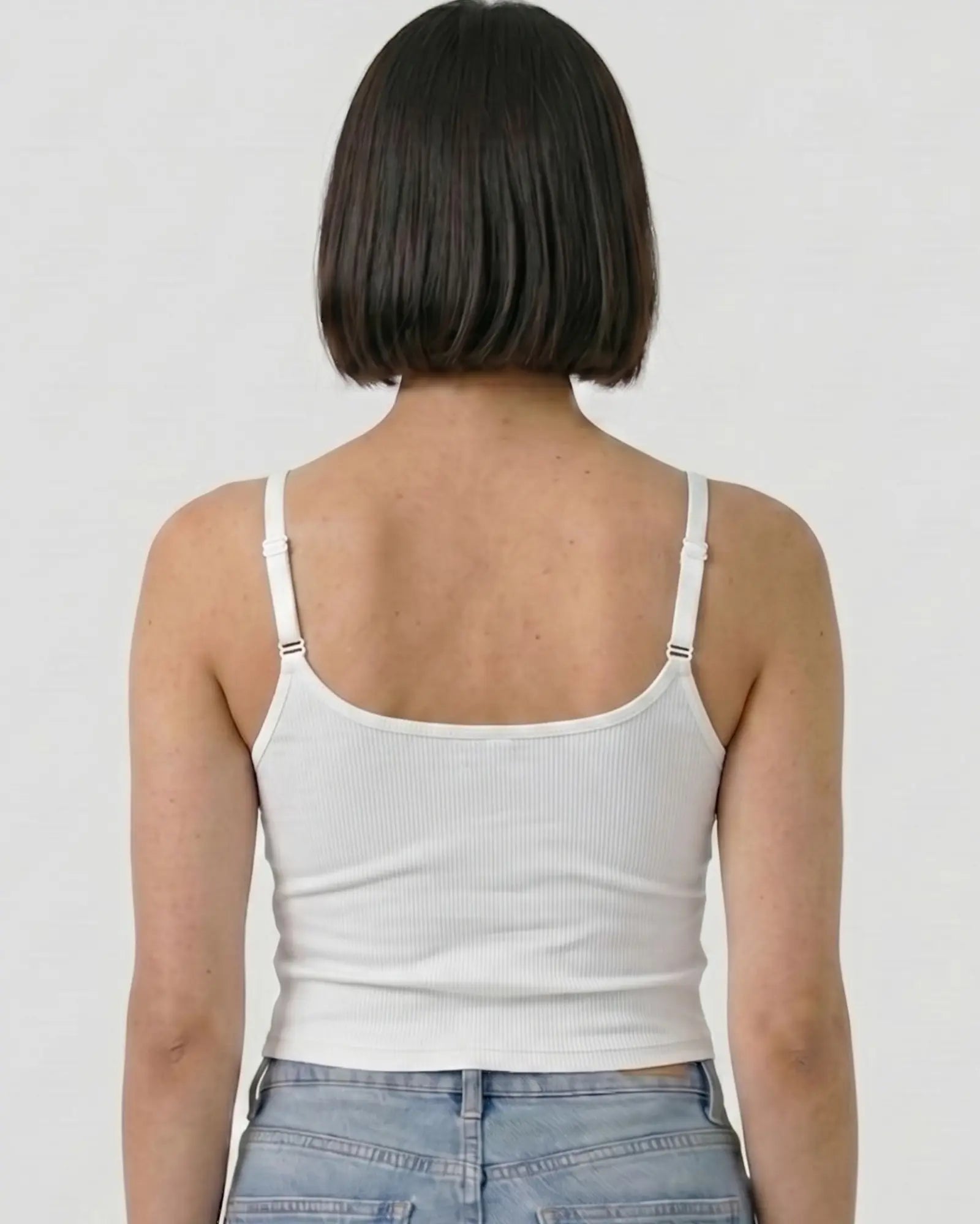 Le Débardeur avec Brassière Intégrée – Fines Bretelles