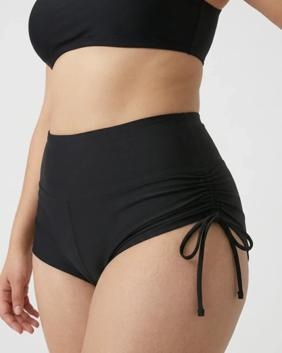 Le Shorty Menstruel Maillot – Flux faible - Maillot menstruel | Subody